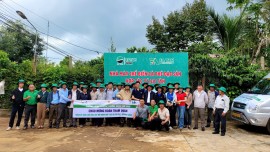 Tham quan học tập mô hình sản xuất cà phê tại HTX Ea Tân