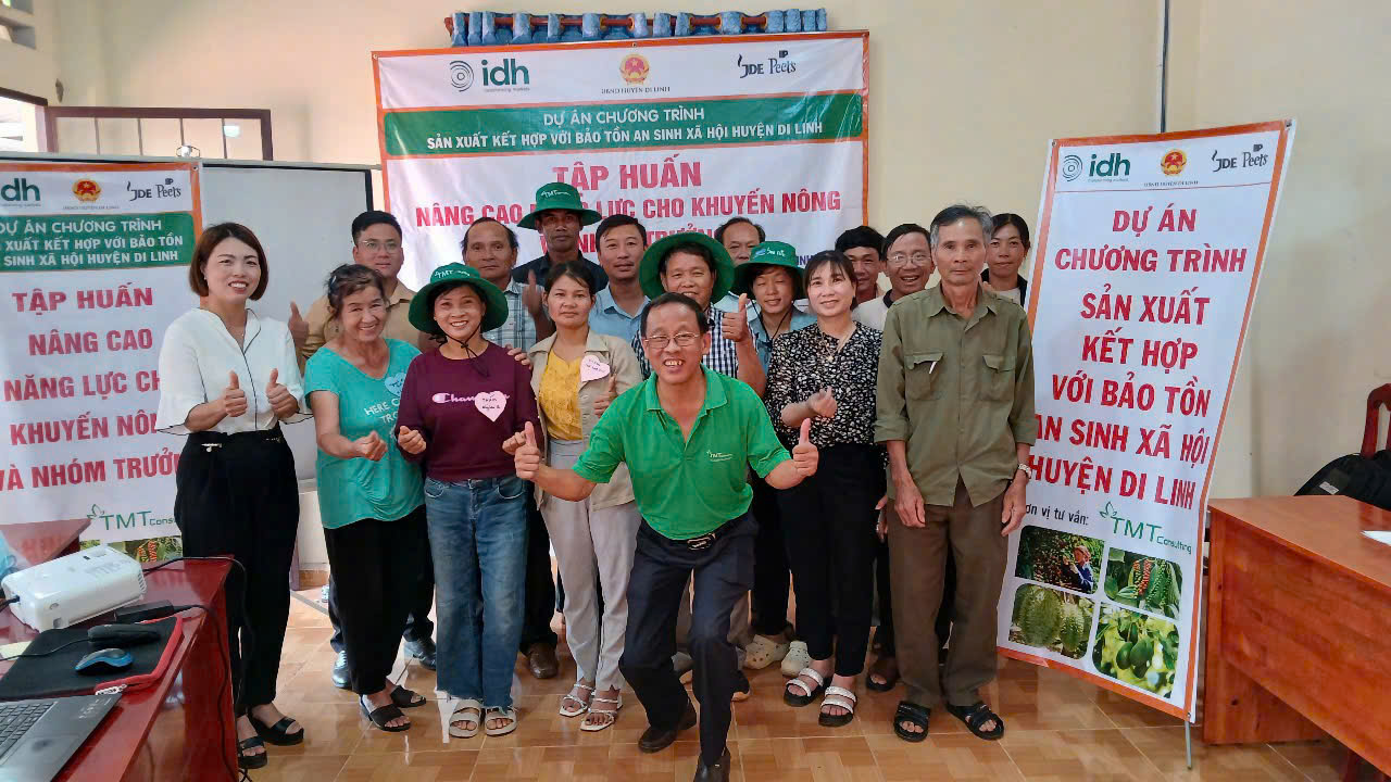 Tập huấn nâng cao năng lực cho khuyến nông và nhóm trưởng